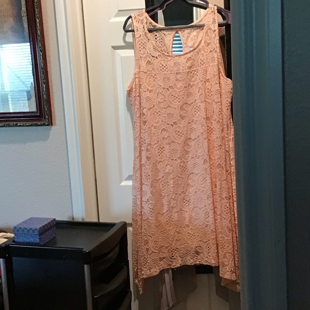 Peach Lace Sleeveless Dress